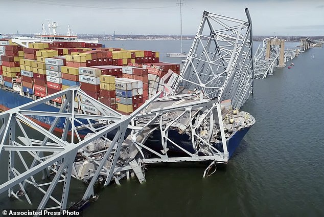 The nearly 300-meter-long cargo ship Dali sailed from the port of Baltimore to Sri Lanka