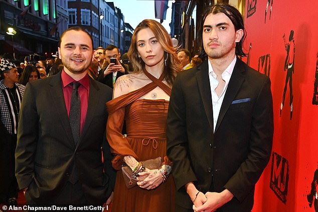 The trio unveiled the London leg of the musical – which was nominated for 10 Tony Awards – based on the legendary entertainer's life