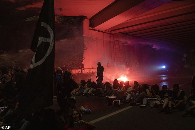 Police used water cannons to disperse crowds protesting against Netanyahu's leadership