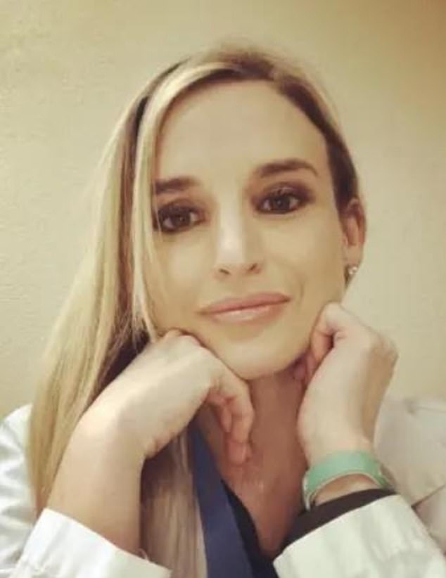 A toxicology report from the St. Louis County Medical Examiner's Office found that Dr.'s cause of death.  Sarah Sweeney 'Oxycodone, Gabapentin and Diphenhydramine Intoxication' was.  However, her manner of death was ruled 'undetermined'