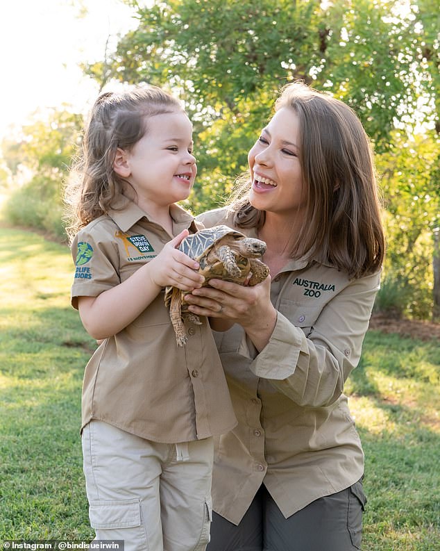 Bindi Irwin and her two-year-old daughter caused a storm in an Instagram post on Friday.  Both shown