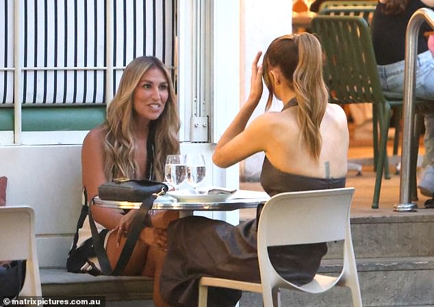 The close friends were all smiles as they gathered for a drink and a bite to eat after the bomb scenes aired on the drama-packed Channel Nine reality TV show.