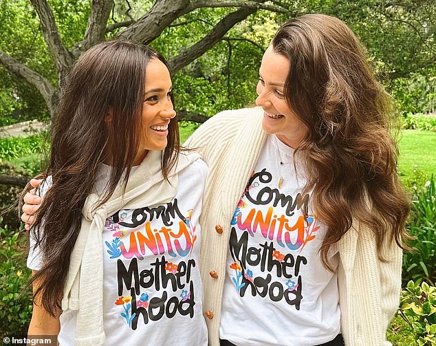 Kelly shared a photo of herself and the Duchess both wearing 'Community Motherhood' T-shirts in support of an Alliance of Moms campaign on Instagram