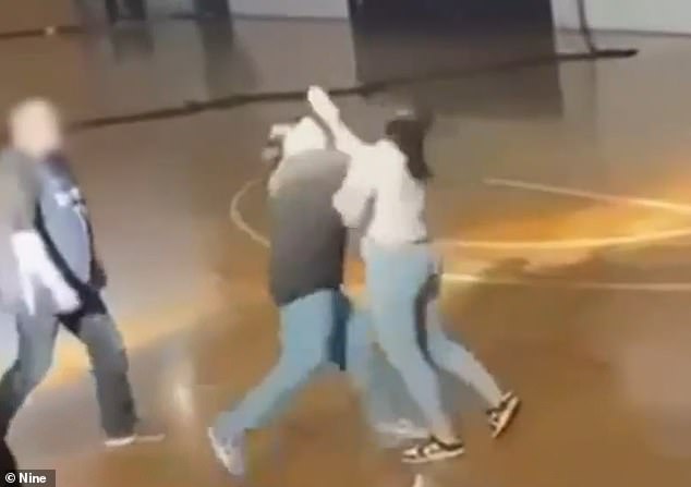 Spectators filmed a fight that broke out last Saturday during an under-16s basketball match