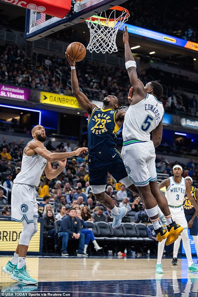 Timberwolves Star Anthony Edwards Hits His Head ON THE RIM As He Makes ...