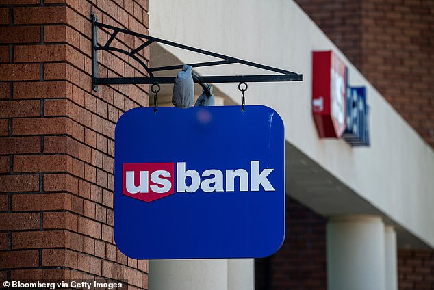 US Bank has informed its regulator of plans to close around 19 branches in one week