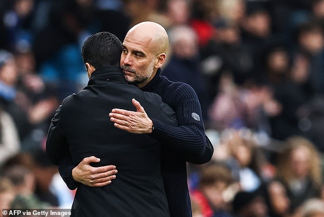 Mikel Arteta faced his old boss Pep Guardiola as he led his Arsenal team to the Etihad