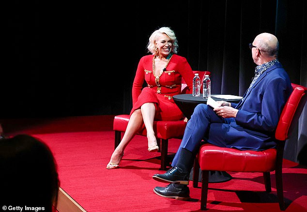 She seemed in good spirits as she donned the same outfit while sitting on stage chatting with the audience