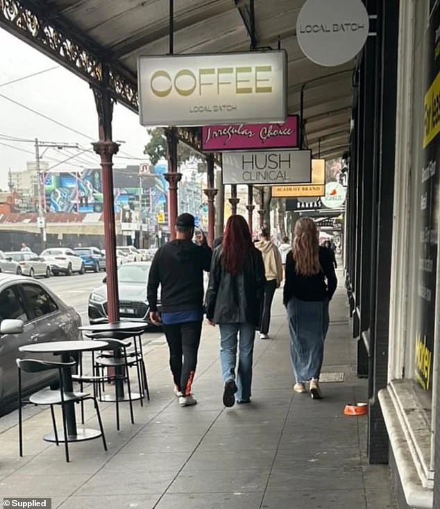 The couple were also spotted walking around Chapel St last week with a girl who appears to be Andrea's daughter