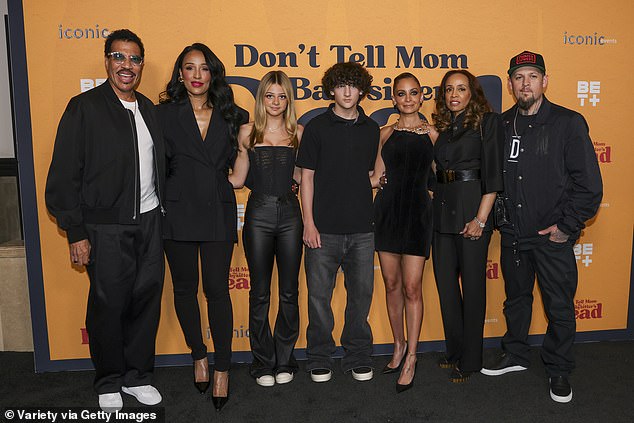 The evening was a family affair for the stars, who were also joined by Nicole's father, music legend Lionel Richie, 74