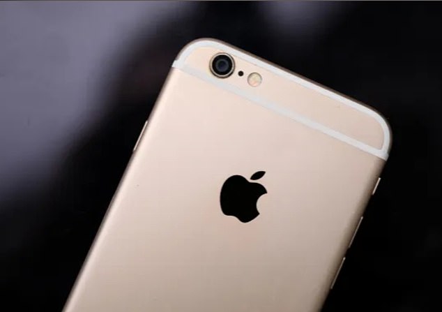 Users cannot get parts to repair their iPhone 6 Plus if it breaks