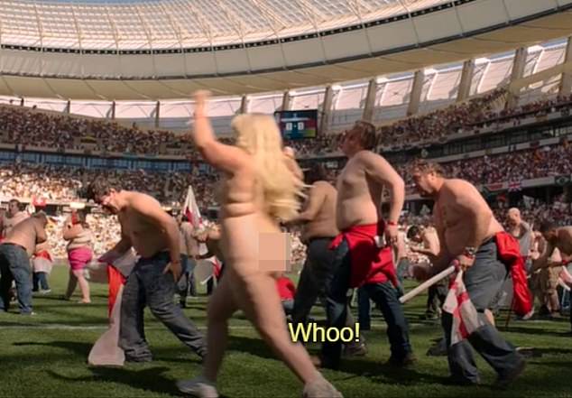 Le Roux was Wilson's body double for a scene in which she runs naked across the field of a football stadium.  She claims she was asked to appear in front of other extras without modest cover to protect her genitals
