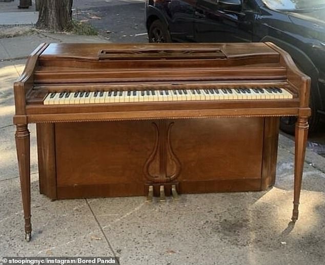 One person revealed how they debated whether they could get a Wurlitzer piano on the subway after finding one for free on a sidewalk