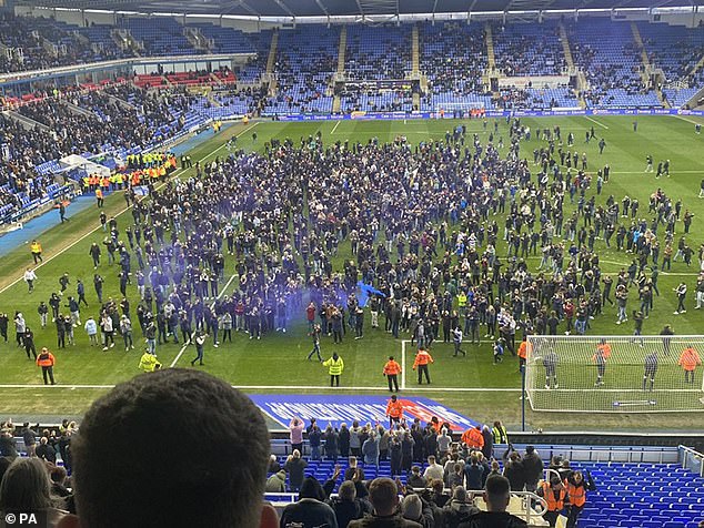 Stelling criticized Sky for not sending a reporter to Reading to cover fan protests in January