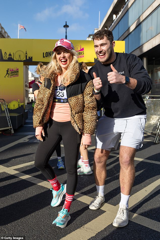 British snowboarder Aimee Fuller posed with former Love Island star Curtis on the starting line