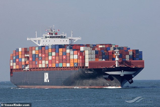 The 89,000-ton Qingdao, registered in Malta, hovered disturbingly close to the bridge connecting Brooklyn to Staten Island.