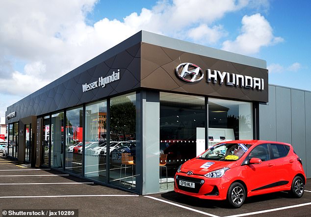 In second place is the car company Hyundai, which generates no fewer than 24,230 searches per month worldwide