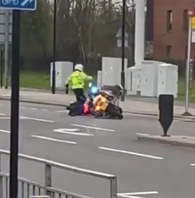 Not to be deterred, the persistent officer decided to pursue the moped rider on foot