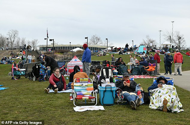 Millions of spectators have gathered in the United States, Canada and Mexico to watch the spectacle of a total solar eclipse