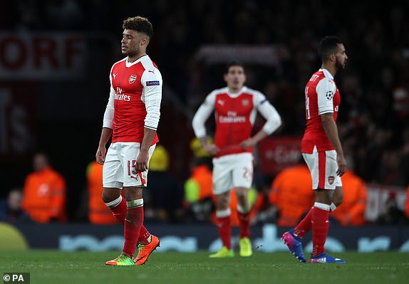 Arsenal's Alex Oxlade-Chamberlain looks dejected after the UEFA Champions League Round of 16 second leg at the Emirates Stadium in London.  PRESS ASSOCIATION Photo.  Date of photo: Tuesday, March 7, 2017. See PA story FOOTBALL Arsenal.  Photo credit should read: Nick Potts/PA Wire