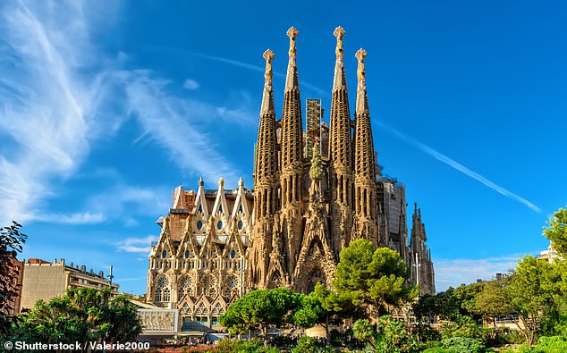 Walking the streets of Barcelona offers visitors an experience that combines art, history and gastronomy.  In the photo: La Sagrada Familia