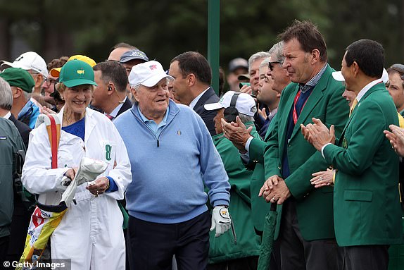 AUGUSTA, GEORGIA - APRIL 11: Jack Nicklaus of the United States and his wife Barbara Nicklaus greet Sir Nick Faldo of England on the first tee during the honorary starters ceremony prior to the first round of the 2024 Masters Tournament at Augusta National Golf Club in April January 11, 2024 in Augusta, Georgia.  (Photo by Jamie Squire/Getty Images) (Photo by Jamie Squire/Getty Images)