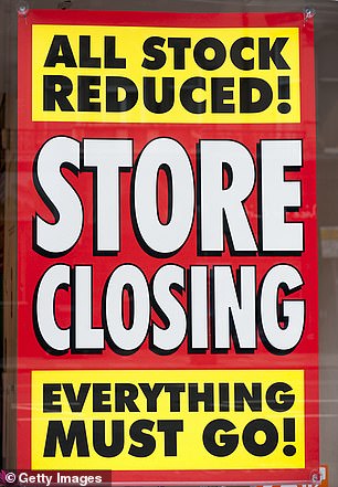 The closures affected a range of sectors, from clothing stores to discount stores and drugstores