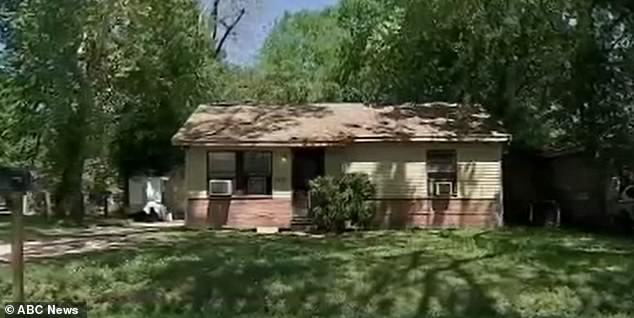 Carter's home in Kittridge, where he allegedly held the woman captive and sexually assaulted her