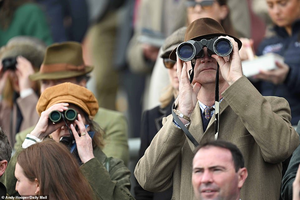 1713168053 265 SOUL OF SPORT Crowds flock to Aintree to enjoy a
