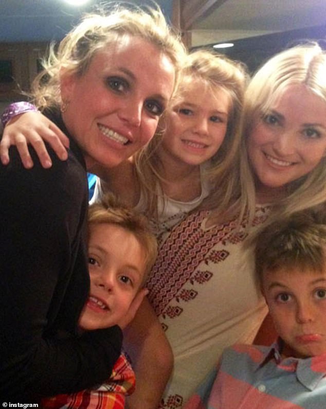 Britney was seen with Jamie Lynn and their children many years ago