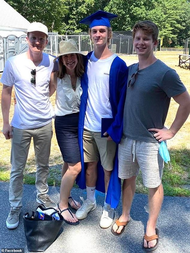 Wendy Callahan with her children Jack, Will and Charlie a year before Scott's death