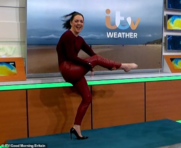 Earlier in the show, an excited Laura, 42, hilariously kicked off a shoe and raised her right leg high as she danced with an air guitar to Bon Jovi's Livin' On A Prayer.