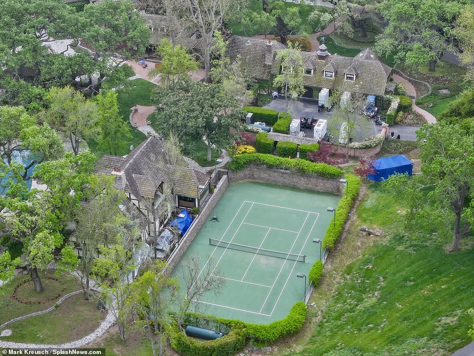 A shot from above shows that the building has been restored to its former glory for the new film