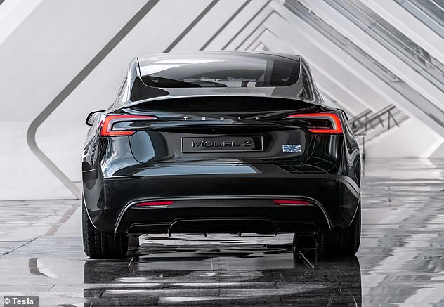 The exterior receives the same updates as the rest of the Model 3 range with new aggressive front and rear fascias, cooling ducts, rear diffuser and a carbon fiber spoiler