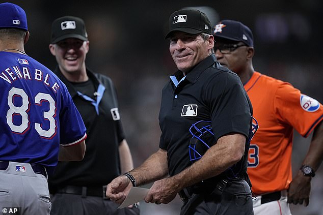The Rangers announcers criticized Angel Hernandez for his calls Friday against Houston