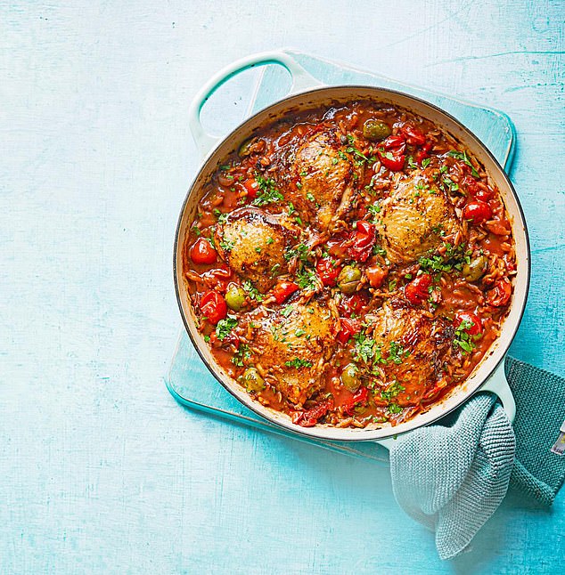 This delicious chicken pasta dish has delicious Mediterranean flavors