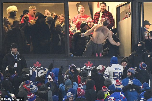 On January 21, Jason Kelce celebrated a shirtless touchdown from his younger brother Travis