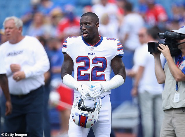 Vontae Davis was found dead in Florida on Monday.  He was 35 and retired from the NFL in 2018