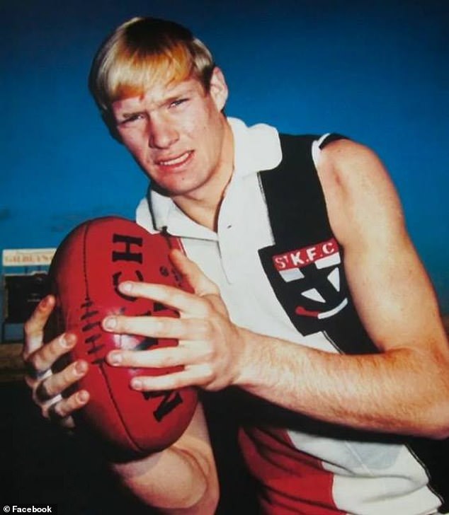 Ditterich was known as the 'Blonde Bomber' during his active period because of his blond hair and aggressive playing style