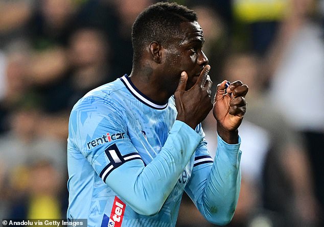 Mario Balotelli pretended to smoke after a lighter was thrown onto the pitch during Adana Demirspor's recent defeat to Fenerbahce