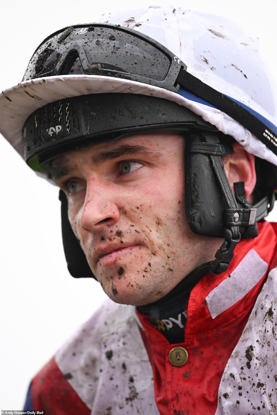 It was a bit soft underfoot this weekend as we saw a jockey returning to the paddock with mud splattered all over his face