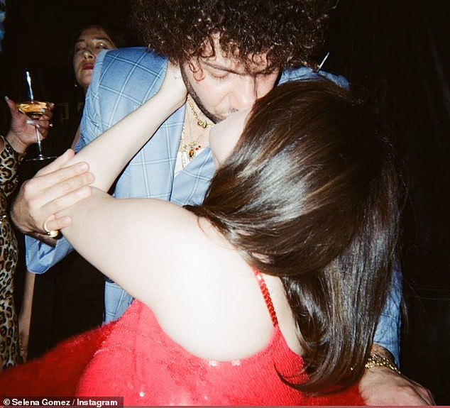 Selena Gomez took to Instagram on Friday to share a loving new photo with boyfriend Benny Blanco