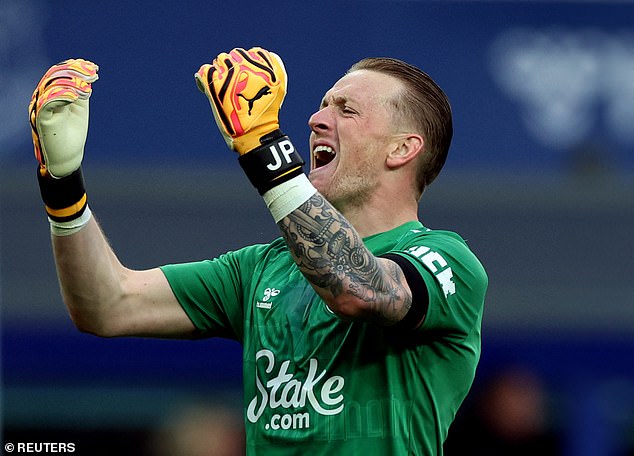 Dyche insists Jordan Pickford has shown no indication he wants to leave Everton