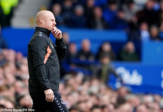 Dyche confirmed his tracksuit will remain after Everton won three games after dropping his suit