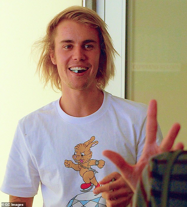 In this July 2018 photo taken in New York City, Bieber was photographed with long hair, but he again showed signs of a receding hairline on the sides of his scalp