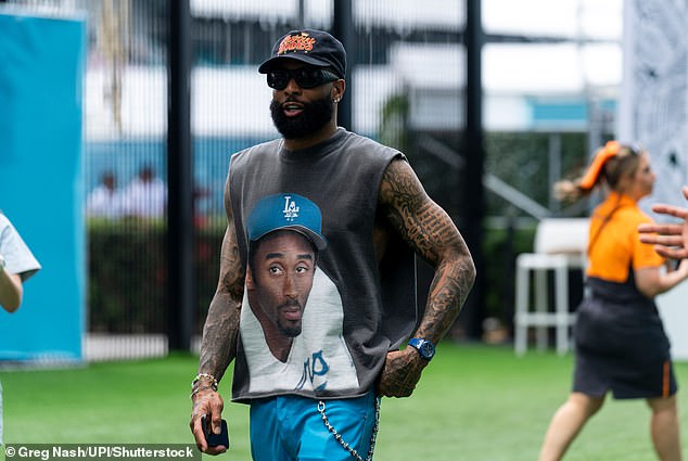 Odell Beckham Jr.  arrived in a tank top and showed off Kobe Bryant in an LA Dodgers jersey prior to the race