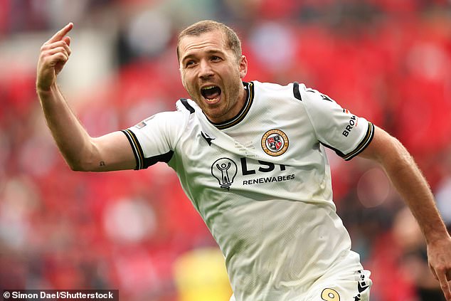 Michael Cheek put Bromley ahead twice, but they were pulled back by their opponents