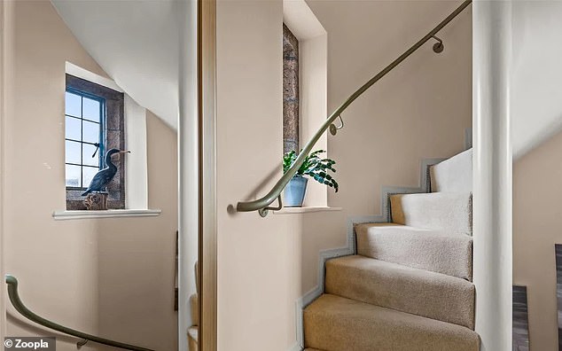 The internal stairs lead to two of the bedrooms and to the private roof terrace