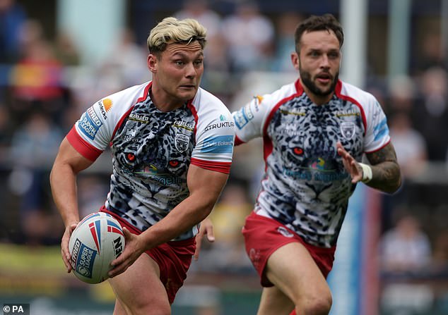 Lam has enjoyed great success in Britain with Leigh and was last year named the 2023 Player of the Year by the Rugby League Writers and Broadcasters Association