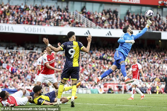 The jury was split 3-2 in support of referee David Coote's decision to disallow Bournemouth's goal against Arsenal, which was scored by Antoine Semenyo.